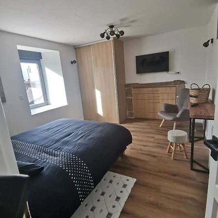 Loft 100M2 Neuf Entierement Equipee Lägenhet Callac Exteriör bild