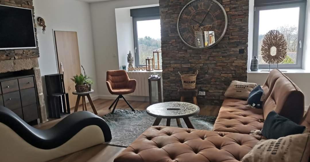 Loft 100M2 Neuf Entierement Equipee Lägenhet Callac Exteriör bild
